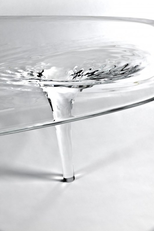 Zaha-Hadid-melting-glass-table-design-of-the-year-Condo5