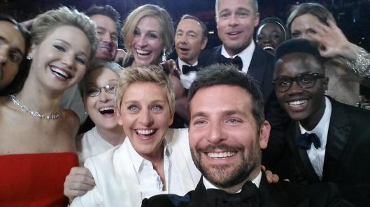 Ellen's epic selfie Oscars 2014